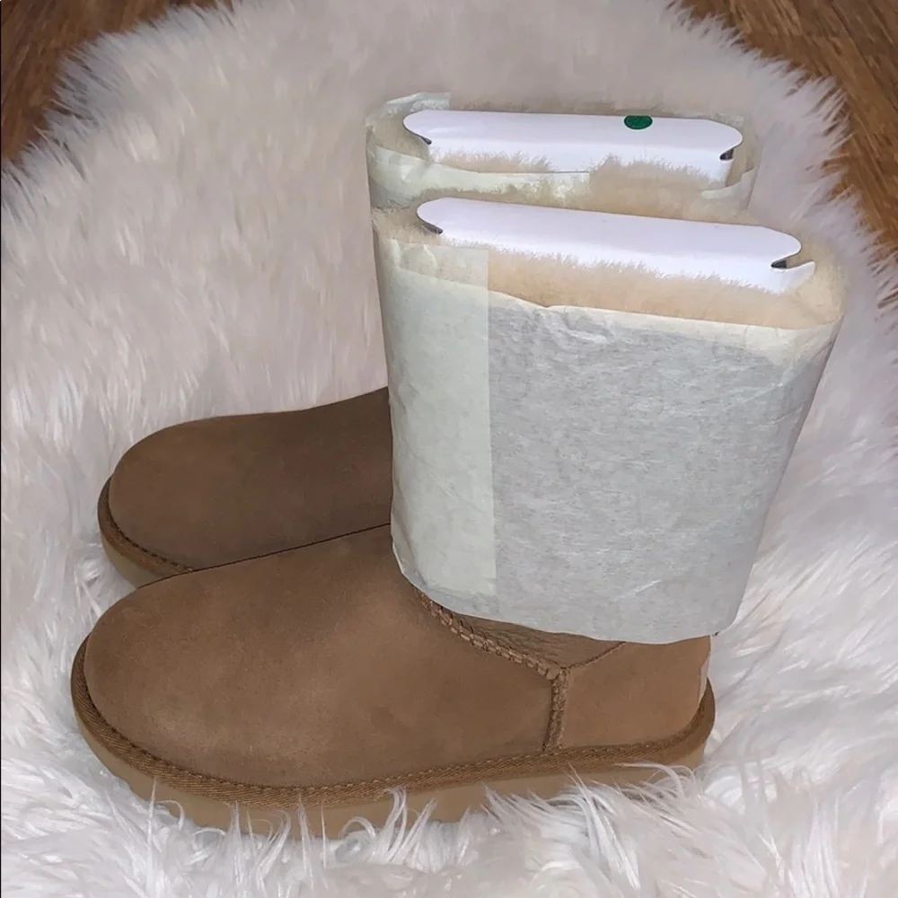 Brand New UGG Bailey Bow II Boots